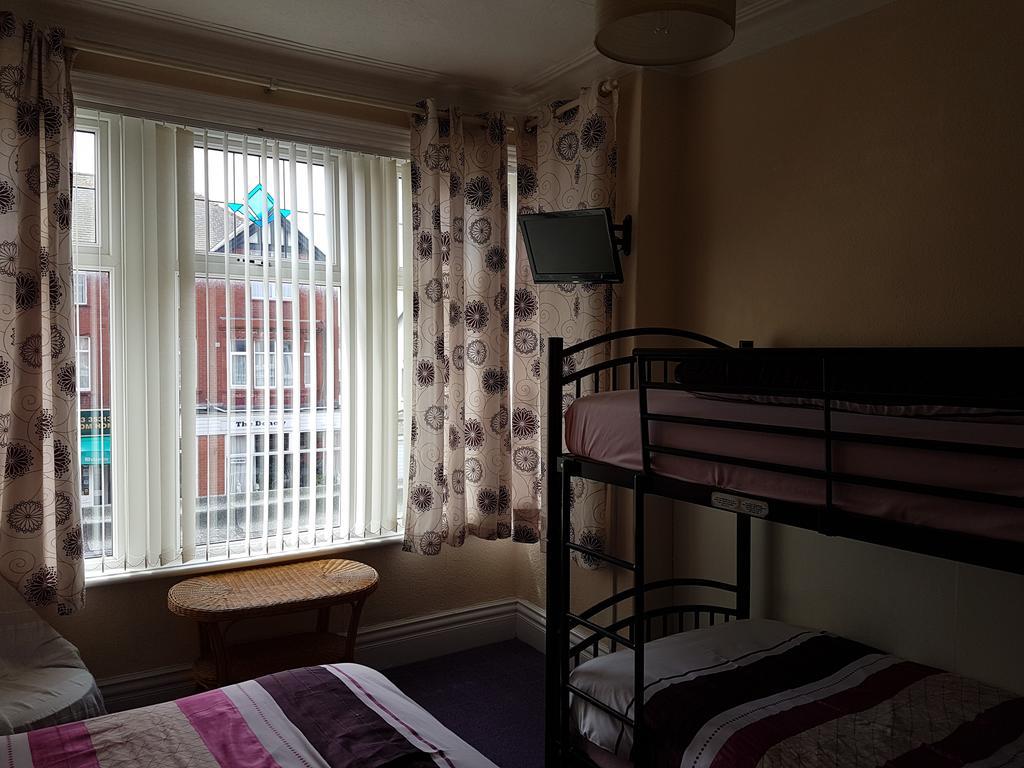 Kings Court Families & Couples Blackpool Exterior foto