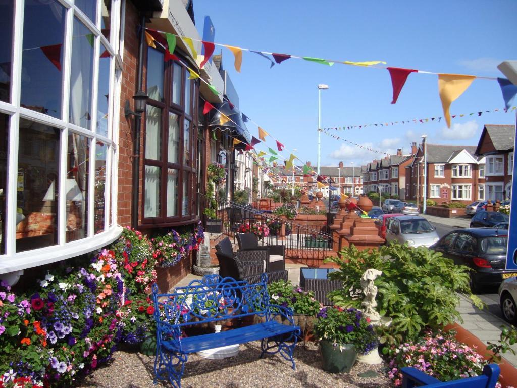 Kings Court Families & Couples Blackpool Exterior foto